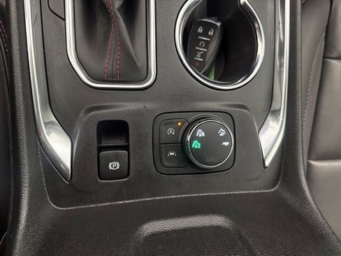 Certified 2023 Chevrolet Traverse RS w/ LPO, Floor Liner Package image 25