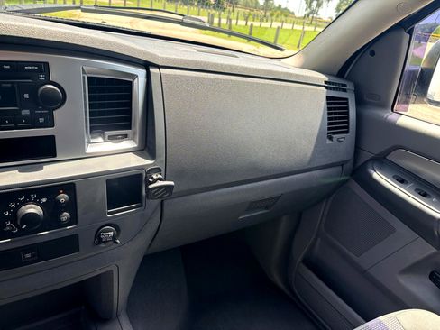 Used 2008 Dodge Ram 2500 Truck SXT image 20