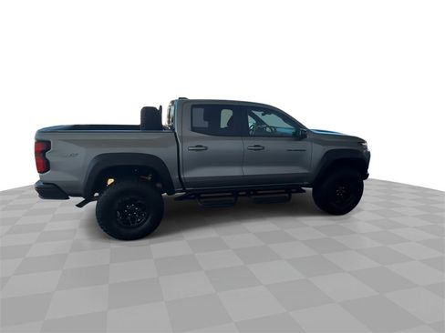 Certified 2024 Chevrolet Colorado ZR2 w/ ZR2 Bison Edition image 9
