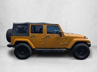 Used 2014 Jeep Wrangler Unlimited Sahara w/ Connectivity Group AWD/4WD video 4
