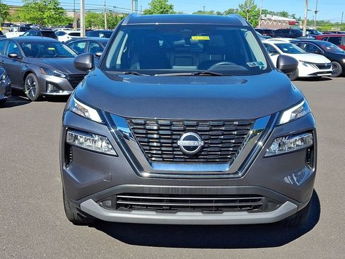 Certified 2023 Nissan Rogue SV w/ SV Premium B Package AWD/4WD image 2