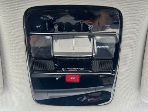 Used 2024 Hyundai Santa Fe SEL FWD image 29