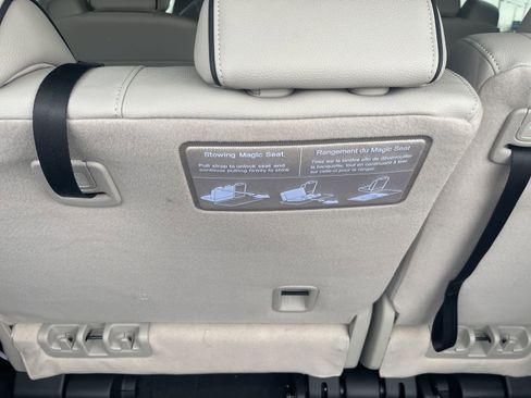 New 2026 Honda Odyssey Touring image 18