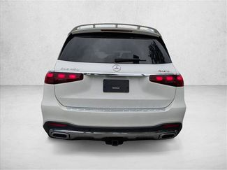 Used 2024 Mercedes-Benz GLS 450 4MATIC video 3