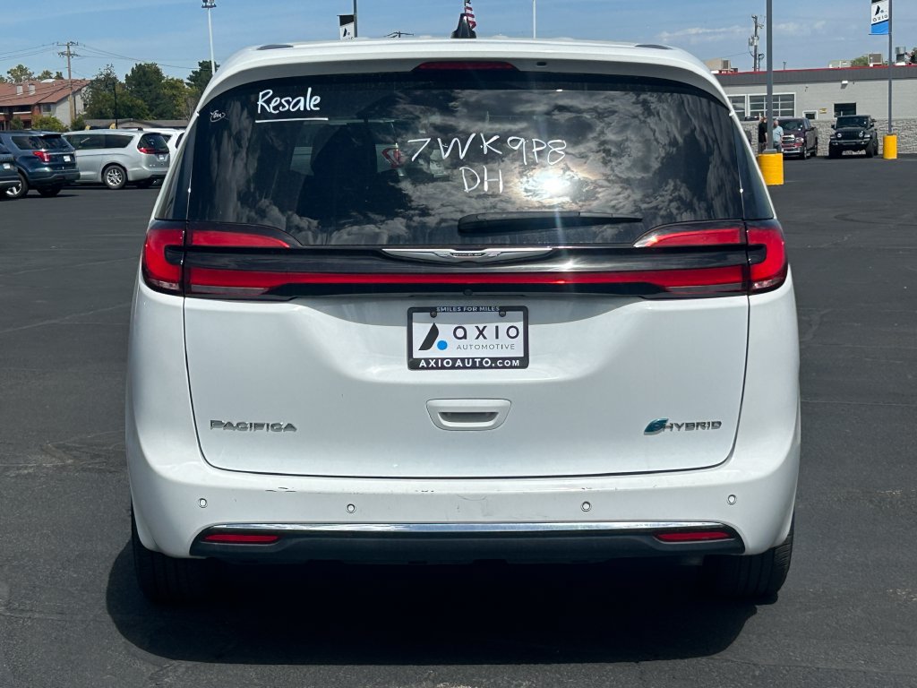 Used 2024 Chrysler Pacifica Limited FWD image 5