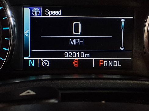 Used 2018 Chevrolet Silverado 1500 LT w/ All Star Edition image 24