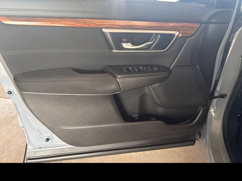 Used 2022 Honda CR-V EX image 10