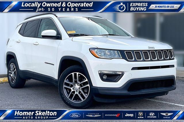 Used 2018 Jeep Compass Latitude w/ Popular Equipment Group FWD image 1