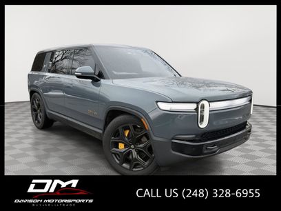Used 2025 Rivian R1S Premium