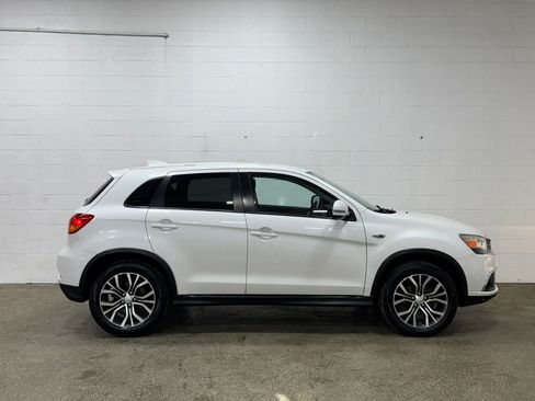 Used 2019 Mitsubishi Outlander Sport ES image 8