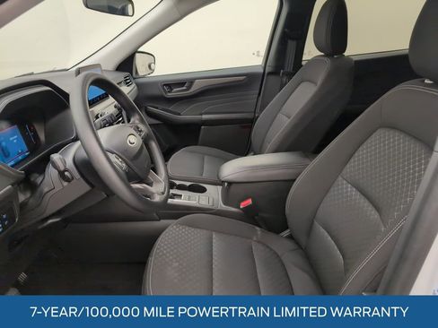 Used 2025 Ford Escape Active image 5