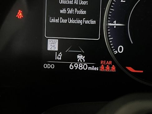 Used 2024 Lexus RX 350 Premium image 17