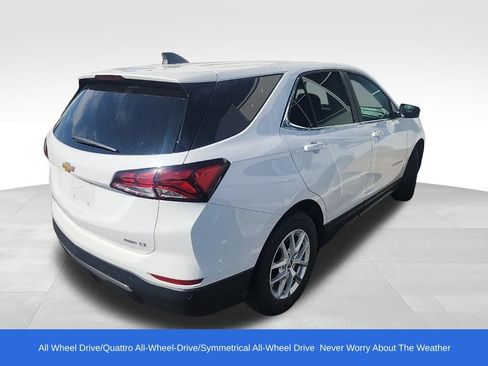 Used 2024 Chevrolet Equinox LT image 2