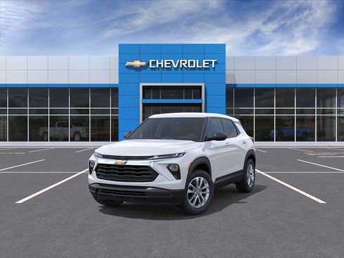 New 2026 Chevrolet TrailBlazer LS w/ LS Convenience Package AWD/4WD image 8