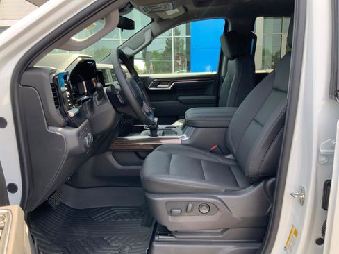 New 2026 Chevrolet Silverado 1500 LT Trail Boss w/ Convenience Package II AWD/4WD image 10