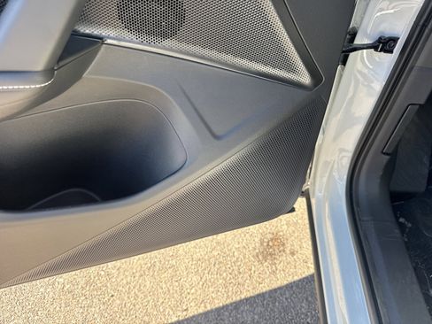 New 2026 Volkswagen Tiguan S image 12