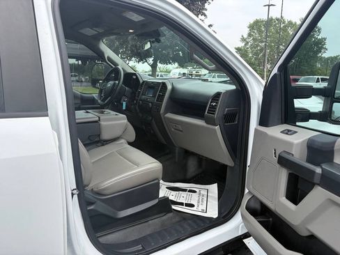 Used 2022 Ford F350 XL w/ Power Equipment Group AWD/4WD image 21