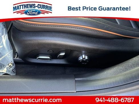 Used 2022 Cadillac CT4 V w/ Technology Package image 10