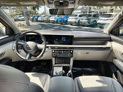 Used 2025 Hyundai Tucson SEL image 10