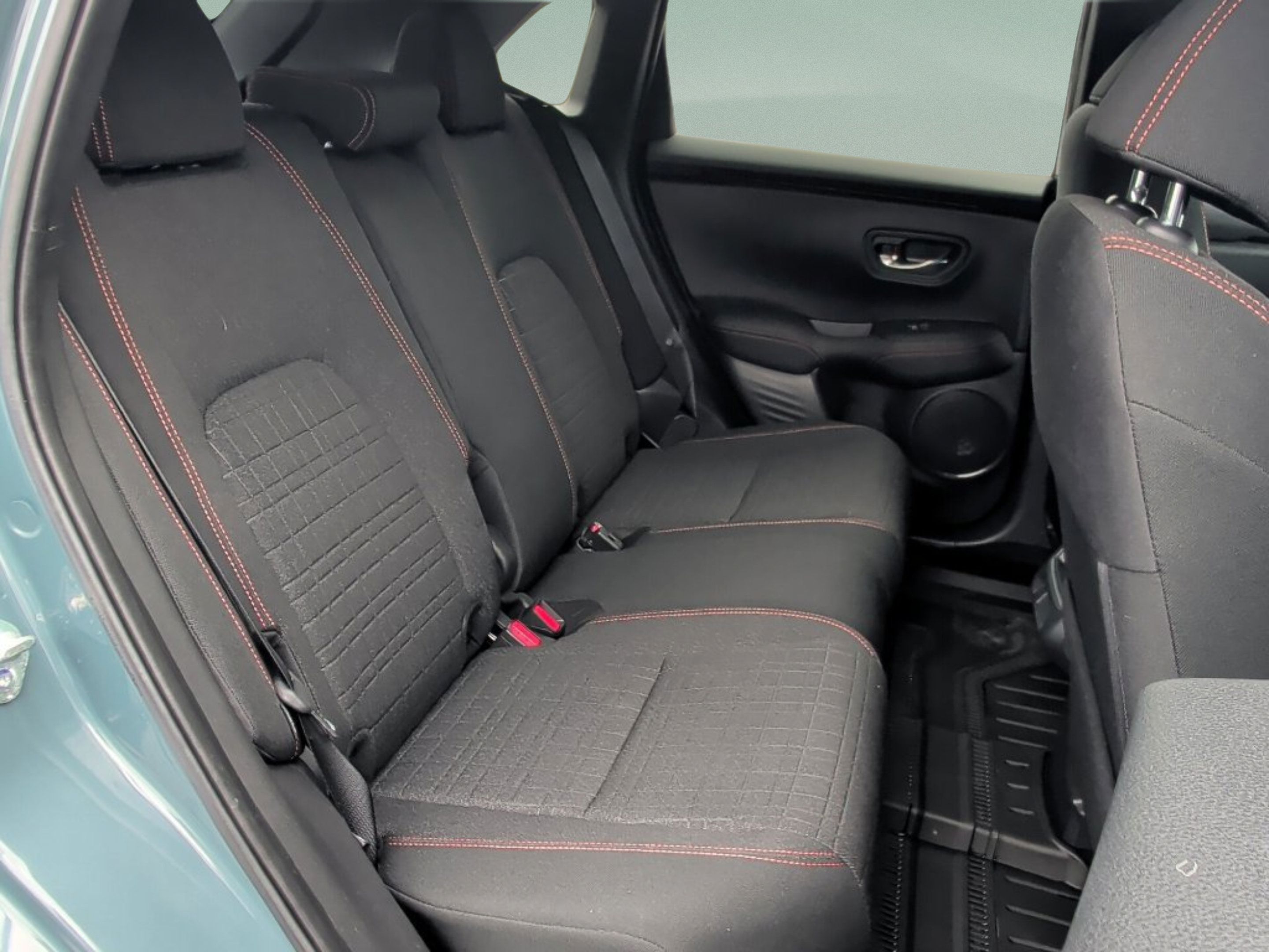 Used 2025 Honda HR-V Sport image 38