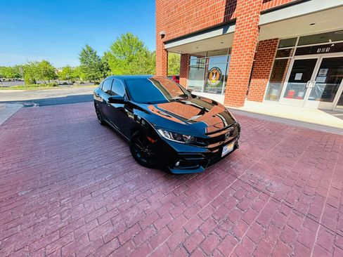Used 2021 Honda Civic EX image 1