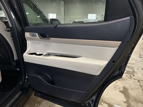 Used 2021 Hyundai Palisade Limited image 33