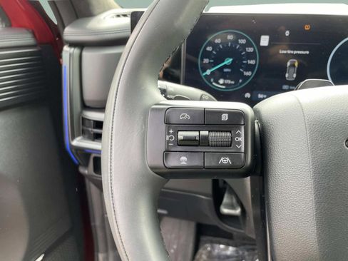 Used 2024 Hyundai Santa Fe Calligraphy image 27