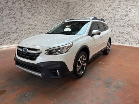 Used 2021 Subaru Outback Touring XT AWD/4WD image 3