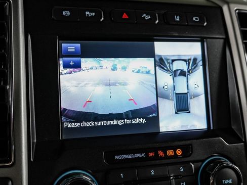 Used 2021 Ford F250 Lariat w/ Lariat Ultimate Package AWD/4WD image 21