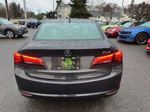 Used 2015 Acura TLX image 4