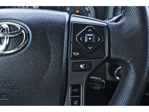 Used 2020 Toyota Tacoma TRD Sport w/ TRD Premium Sport Package RWD image 18