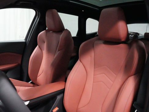 New 2027 BMW X1 xDrive28i AWD/4WD image 4