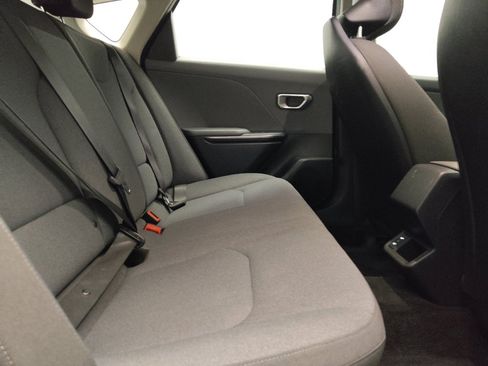 Used 2025 Kia K4 FWD image 19
