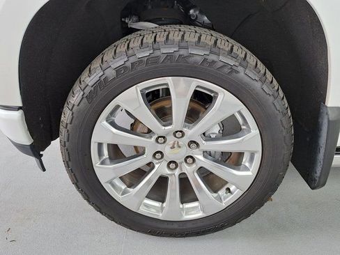 Used 2020 Chevrolet Silverado 1500 High Country w/ Trailer Camera Package image 40