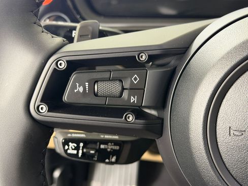 New 2026 Porsche Cayenne image 21