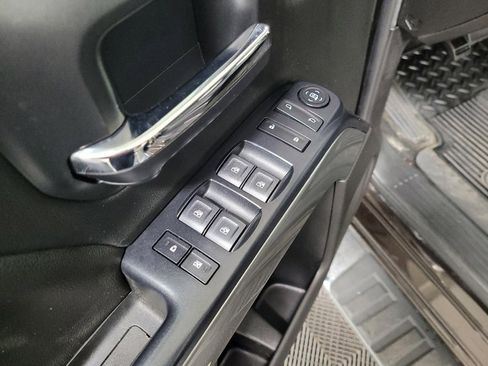 Used 2018 Chevrolet Silverado 1500 LT w/ All Star Edition AWD/4WD image 27