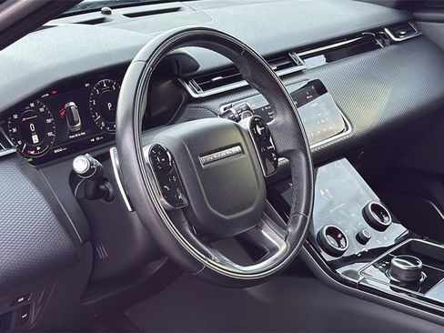 Used 2020 Land Rover Range Rover Velar R-Dynamic S image 9