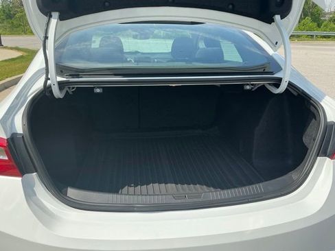 Used 2023 Chevrolet Malibu RS w/ LPO, Floor Liner Package FWD image 11