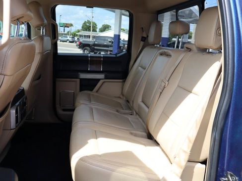 Used 2017 Ford F150 Lariat w/ Equipment Group 502A Luxury RWD image 16