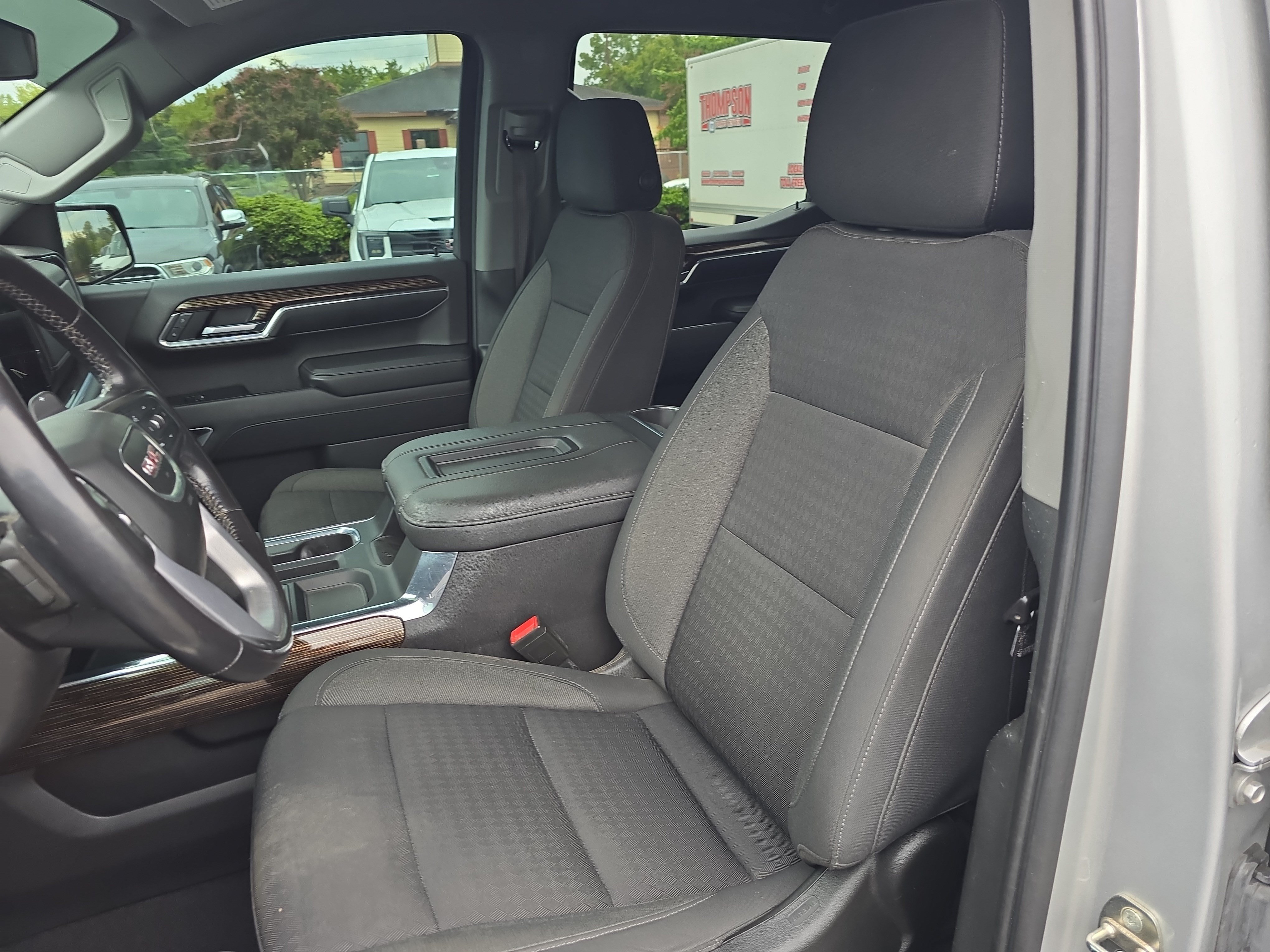 Used 2022 GMC Sierra 1500 Elevation w/ X31 Off-Road Package AWD/4WD image 16