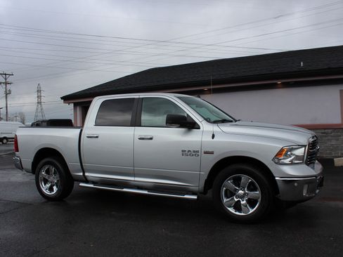 Used 2017 RAM 1500 Big Horn image 2