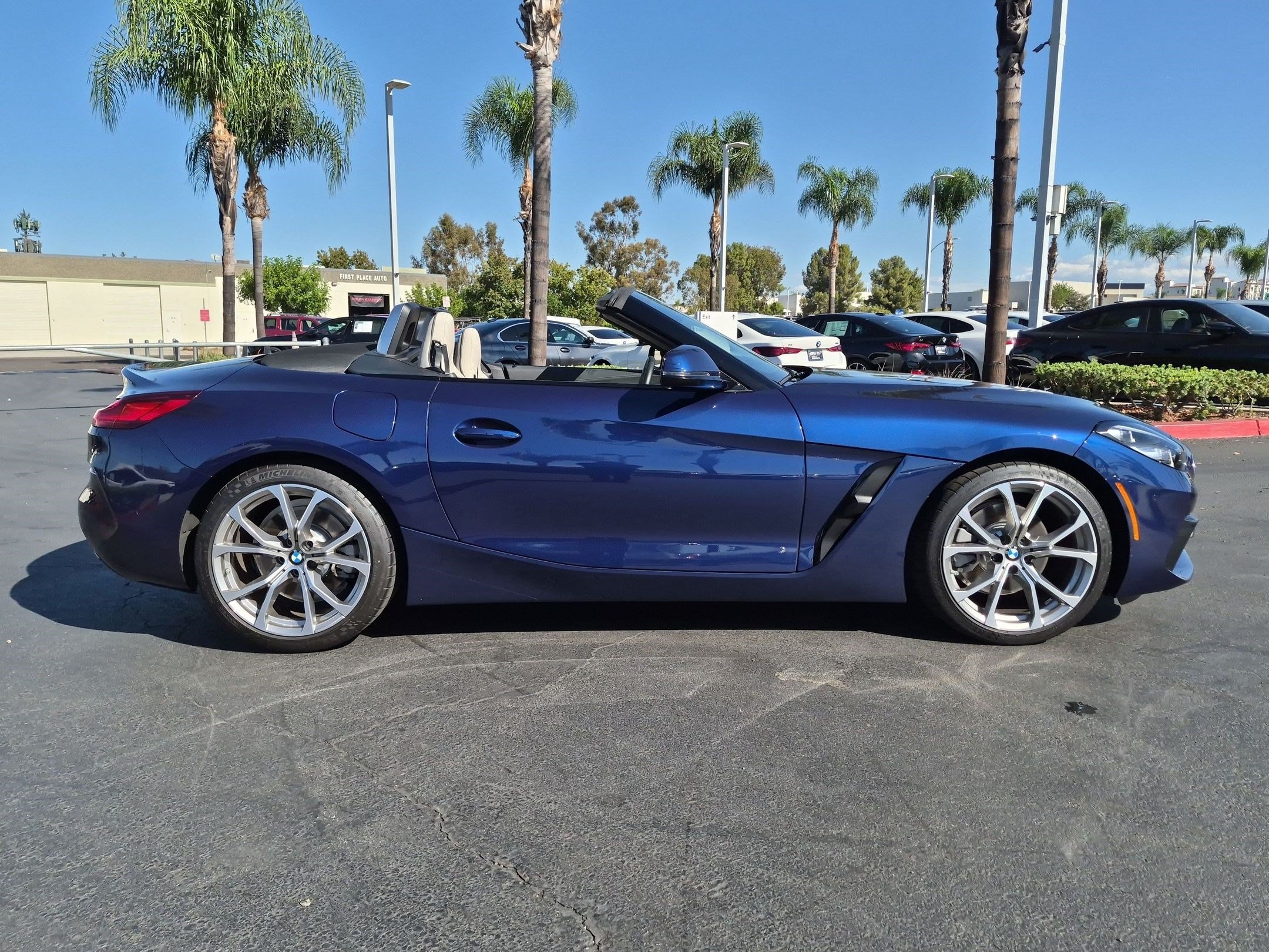 Used 2020 BMW Z4 sDrive30i w/ Convenience Package RWD image 11