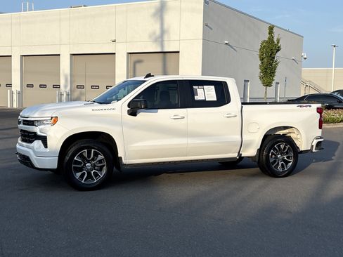 Used 2024 Chevrolet Silverado 1500 RST AWD/4WD image 5