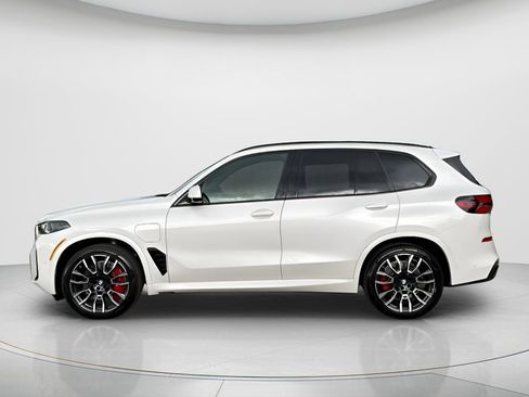 New 2026 BMW X5 xDrive50e w/ M Sport Package AWD/4WD image 8