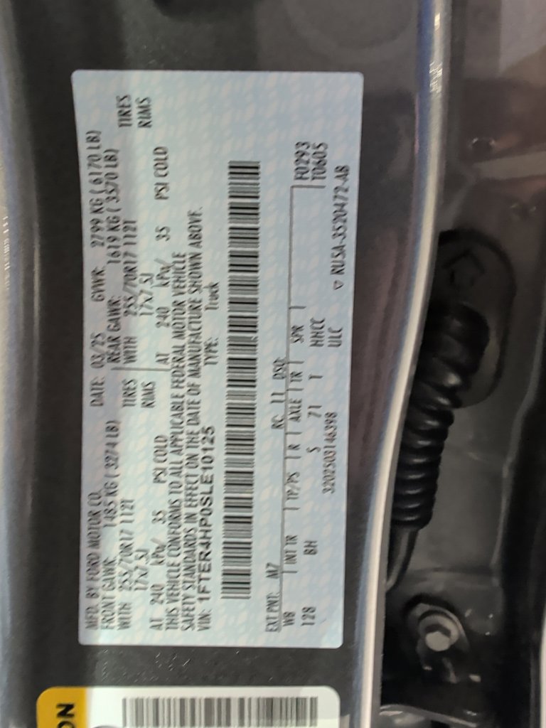 Used 2025 Ford Ranger XLT w/ Equipment Group 301A High AWD/4WD image 3