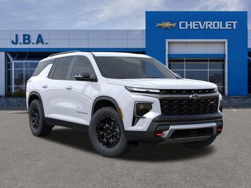 New 2026 Chevrolet Traverse Z71 image 8