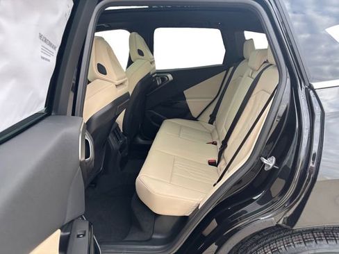 New 2026 BMW X3 xDrive30 w/ Premium Package image 24