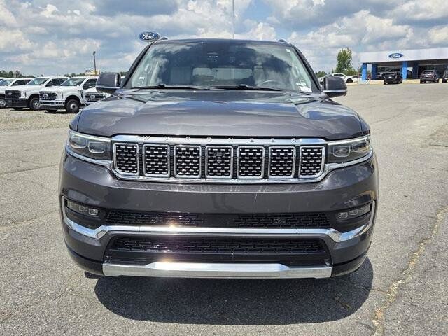 Used 2022 Jeep Grand Wagoneer Series I AWD/4WD image 2