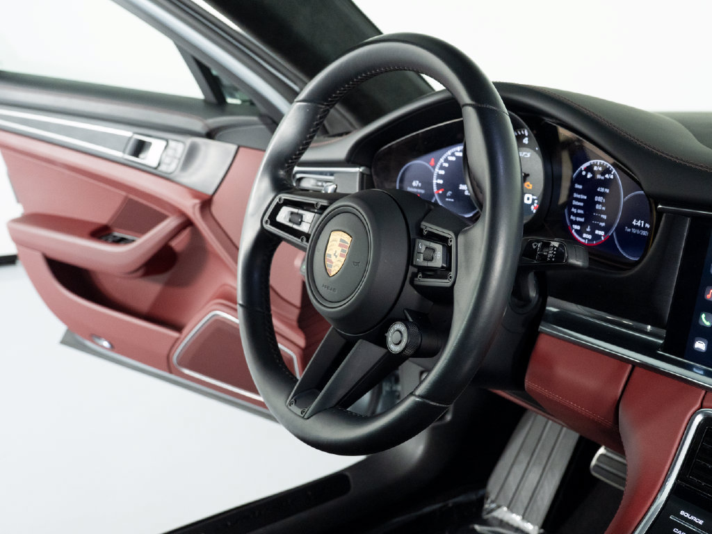 Certified 2022 Porsche Panamera GTS AWD/4WD image 38