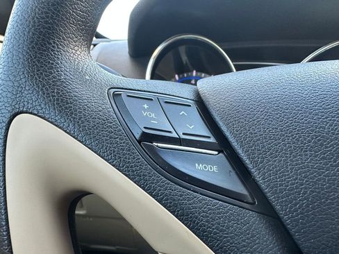 Used 2012 Hyundai Sonata GLS w/ Popular Equipment Pkg image 14